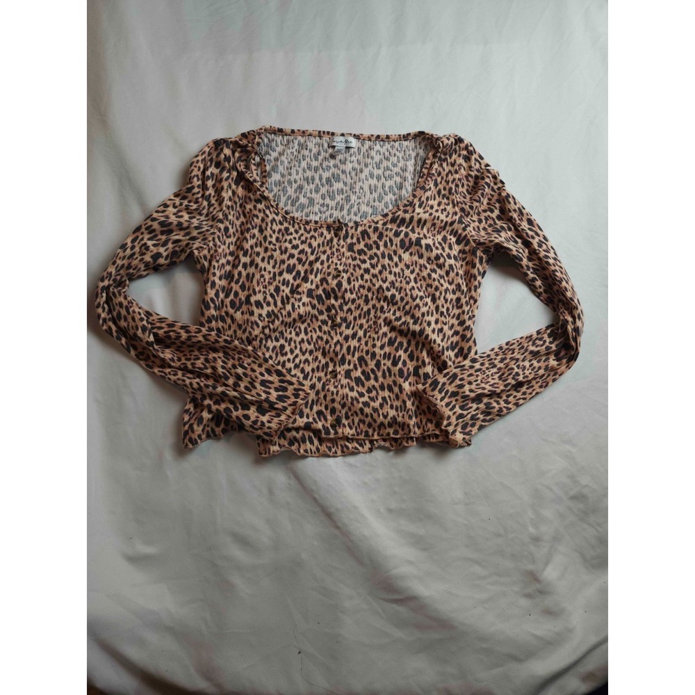 Love Fire Button Down Blouse Womens Medium Brown Knit Leopard Animal Print Crop